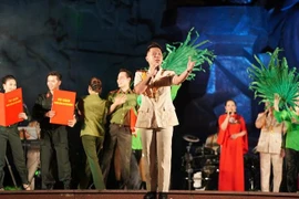 “Sắt son niềm tin theo Đảng” – chương trình nghệ thuật đặc biệt của Nhà hát CAND 