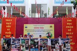 Tuyên truyền về công tác phòng chống ma túy học đường tới học sinh trường THPT Hoàng Cầu