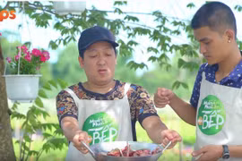 Nhu cầu nấu nướng tăng vọt trong mùa dịch, các món ăn "siêu to, khổng lồ" thất thế