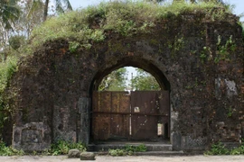 “Lửa từ thành cổ”: Phim tài liệu về 81 ngày đêm khói lửa tại thành cổ Quảng Trị