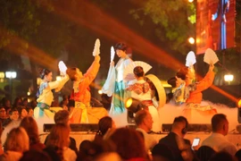  Khai mạc Lễ hội Thiết kế sáng tạo Hà Nội 2024 với hơn 100 hoạt động