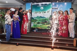 Tuyển tập thơ nhạc "Nơi ta tìm về" tập 5