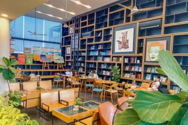 Đóng cửa nhà sách Cá Chép 223 Nguyễn Thị Minh Khai