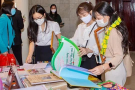 Vinh danh 3 Đại sứ văn hóa đọc tiêu biểu năm 2021