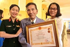 Năm đầu tiên thực hiện xét tặng danh hiệu Nghệ sĩ nhân dân, Nghệ sĩ ưu tú theo Nghị định mới