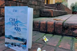“Chư Tan Kra mây trắng” - trường ca đầu tiên về Trung đoàn mũ sắt