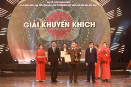 Giải báo chí toàn quốc Búa liềm vàng lần thứ VI: Vinh danh các tác giả và tập thể xuất sắc