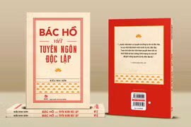 Tác giả 8X ra mắt cuốn sách "Bác Hồ viết Tuyên ngôn Độc lập"