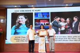 Giải thưởng Đào Tấn 2023 vinh danh 5 đơn vị nghệ thuật và 15 cá nhân