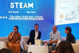 Ra mắt sách giáo dục STEAM từ lý thuyết đến thực hành 