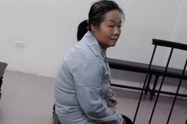 Điều động công tác hàng loạt giáo viên bằng quyết định giả mạo