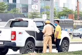 Tự ý hạ tải xe bán tải đi vào nội thành vẫn bị phạt nặng?