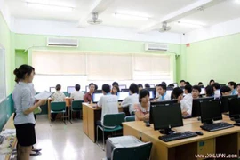 Giới trẻ Hà Nội thi tin học văn phòng thế giới