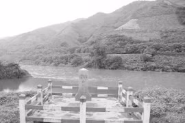 Dòng Lũng Pô mùa thu xanh ngắt