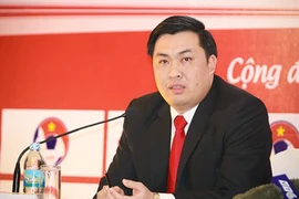 Tổng giám đốc VPF: "Chúng tôi chưa được cốc trà đá nào của các ông bầu"