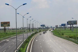 Vi phạm an toàn giao thông, ô tô sẽ bị cấm đi vào cao tốc