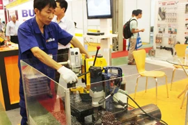  ADB dự báo kinh tế Việt Nam tăng trưởng 6,7%