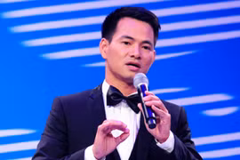 Danh hài Xuân Bắc làm Chủ nhiệm CLB Nghệ sĩ trẻ Việt Nam