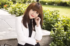 Lưu Thiên Hương làm giám đốc âm nhạc show thời trang Happy Color