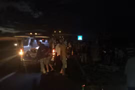 Một thợ hồ chết thảm dưới gầm ô tô