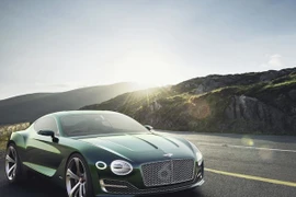 Bentley EXP 10 Speed 6: Sang trọng kết hợp thể thao