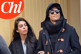 Ronaldo bí mật hẹn hò bạn gái mới ở Paris