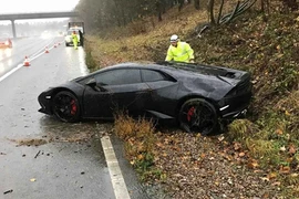 Sao Ngoại hạng Anh thoát chết kỳ diệu nhờ chiếc xe siêu sang