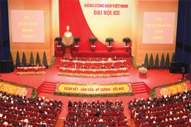 Đặt lợi ích quốc gia, dân tộc lên trên hết