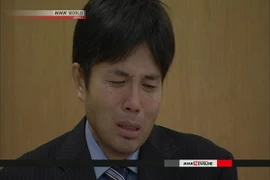 Nhật Bản phạt tù "chính trị gia khóc lóc"