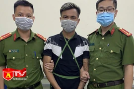 Trộm 27 chiếc đồng hồ từ Lào Cai mang về Hà Nội tiêu thụ