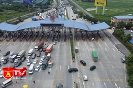 Giải quyết tình trạng ùn tắc giao thông tại các chốt phòng chống dịch bệnh 