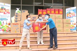 Hà Nội thí điểm "Xe bus siêu thị 0 đồng" hỗ trợ người bị cách ly Covid-19