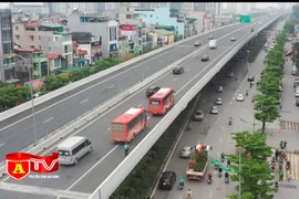 Lùi xử phạt 6 tháng xe tải, xe khách không lắp camera