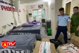 Phát hiện hơn 3.000 que test nhanh Covid-19 trôi nổi ngoài thị trường