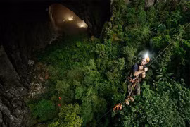 Người dẫn chương trình Mỹ xếp Sơn Đoòng vượt thang điểm 10