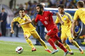 Cầu cứu FIFA, Barcelona bị từ chối thẳng thừng