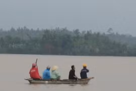 Lũ miền Trung đạt đỉnh vào hôm nay