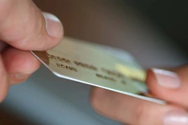 Tiện ích với thẻ tín dụng