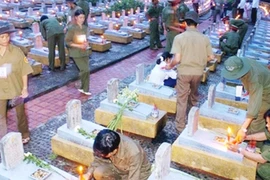 "Trường Sơn hội tụ"