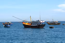 Tàu thăm dò dầu khí của Trung Quốc đã ra khỏi vùng biển Việt Nam