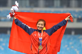 Lập kỳ tích SEA Games, Nguyễn Thị Oanh được tặng ô tô gần 1 tỷ đồng