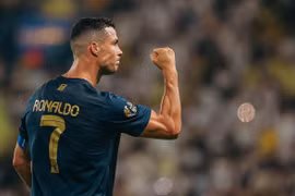 Lập cú đúp, Ronaldo lên top 1 Vua phá lưới Saudi Pro League