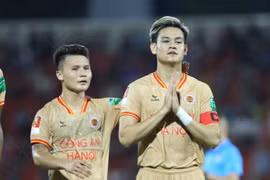 Vì sao Hồ Tấn Tài không ăn mừng khi ghi bàn vào lưới Bình Định?