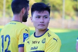 Quang Hải lại bị Pau FC cho 'ra rìa'