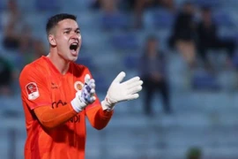 Filip Nguyễn ra tín hiệu mạnh mẽ với HLV Troussier