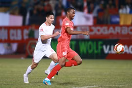 V-League 2023: Hàng công mạnh nhất thách thức hàng thủ tốt nhất