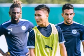 Quang Hải bị 'đày ải' trên ghế dự bị Pau FC