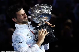 Vô địch Úc Mở rộng, Djokovic san bằng kỷ lục Grand Slam của Nadal