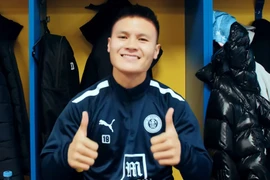 Pau FC tung clip chào đón Quang Hải trở lại Pháp