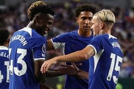 Cặp sao trẻ Chelsea đập nhả phối hợp ghi bàn đẹp như mơ